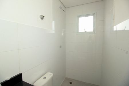 Apartamento à venda com 41m², 2 quartos e 1 vaga Apartamento à venda com 41m², 2 quartos e 1 vagaBanheiro