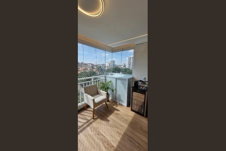 Apartamento à venda com 81m², 3 quartos e 2 vagasVaranda