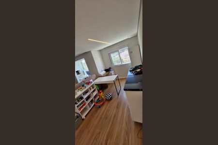 Apartamento à venda com 81m², 3 quartos e 2 vagasSala