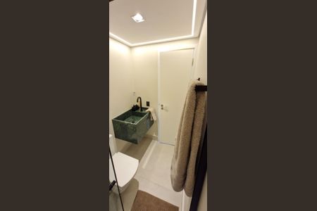 Apartamento à venda com 81m², 3 quartos e 2 vagasBanheiro