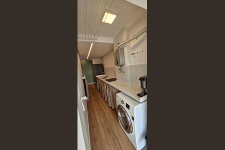 Apartamento à venda com 81m², 3 quartos e 2 vagasCozinha