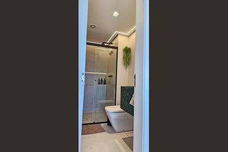 Apartamento à venda com 81m², 3 quartos e 2 vagasBanheiro