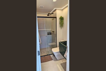 Apartamento à venda com 81m², 3 quartos e 2 vagasBanheiro