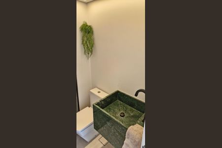 Apartamento à venda com 81m², 3 quartos e 2 vagasBanheiro