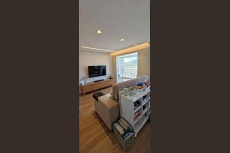 Sala de apartamento à venda com 3 quartos, 81m² em Vila Isa, São Paulo