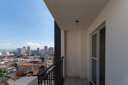 Apartamento à venda com 42m², 2 quartos e sem vaga Apartamento à venda com 42m², 2 quartos e sem vagaVaranda