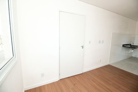 Apartamento à venda com 41m², 2 quartos e sem vaga Apartamento à venda com 41m², 2 quartos e sem vagaSala
