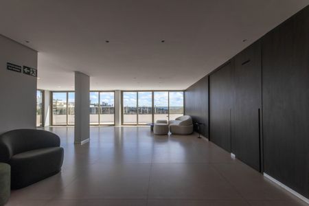 Apartamento à venda com 352m², 4 quartos e 4 vagas Apartamento à venda com 352m², 4 quartos e 4 vagasÁrea comum - Salão de festas
