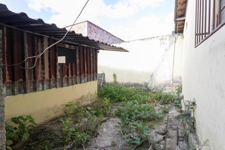 Casa para alugar com 80m², 2 quartos e 2 vagas Casa para alugar com 80m², 2 quartos e 2 vagasQuintal