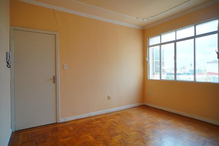 Sala de apartamento à venda com 2 quartos, 75m² em São João, Porto Alegre