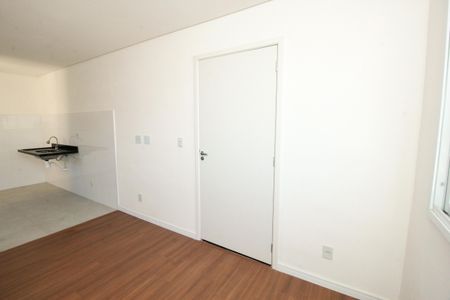Apartamento à venda com 41m², 2 quartos e 1 vaga Apartamento à venda com 41m², 2 quartos e 1 vagaSala