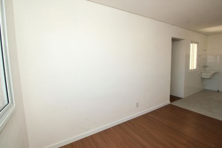 Apartamento à venda com 41m², 2 quartos e 1 vaga Apartamento à venda com 41m², 2 quartos e 1 vagaSala