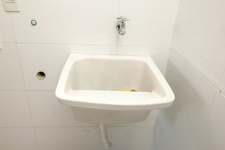 Apartamento à venda com 41m², 2 quartos e 1 vaga Apartamento à venda com 41m², 2 quartos e 1 vagaCozinha e Área de Serviço