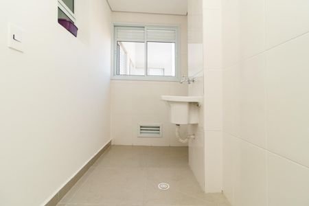 Apartamento à venda com 39m², 2 quartos e sem vaga Apartamento à venda com 39m², 2 quartos e sem vagaÁrea de Serviço