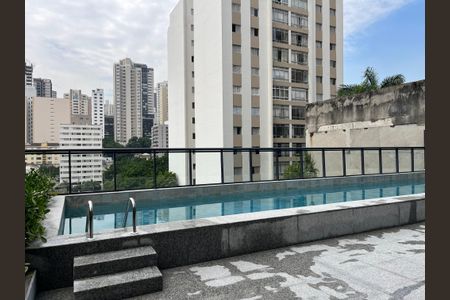 Apartamento à venda com 98m², 3 quartos e 2 vagas Apartamento à venda com 98m², 3 quartos e 2 vagasÁrea comum - Piscina