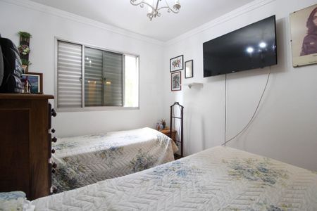 Apartamento à venda com 105m², 3 quartos e 3 vagasQuarto 2