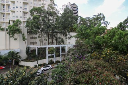 Apartamento à venda com 105m², 3 quartos e 3 vagasVista Quarto 2