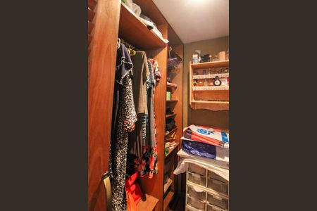 Apartamento à venda com 105m², 3 quartos e 3 vagasCloset Suíte 