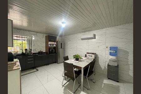 Casa à venda com 120m², 3 quartos e 2 vagas