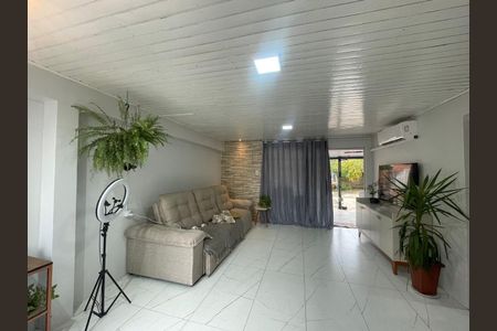 Casa à venda com 120m², 3 quartos e 2 vagas