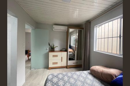 Casa à venda com 120m², 3 quartos e 2 vagas