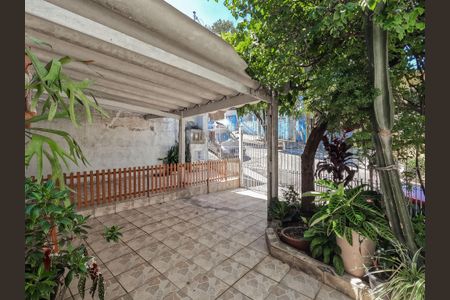 Casa à venda com 354m², 5 quartos e 2 vagas