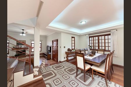 Casa à venda com 250m², 3 quartos e 2 vagasSala de Jantar