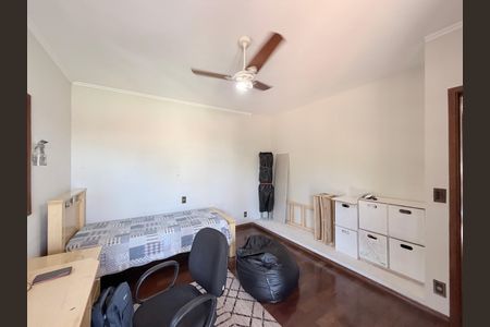 Casa à venda com 250m², 3 quartos e 2 vagasQuarto 3