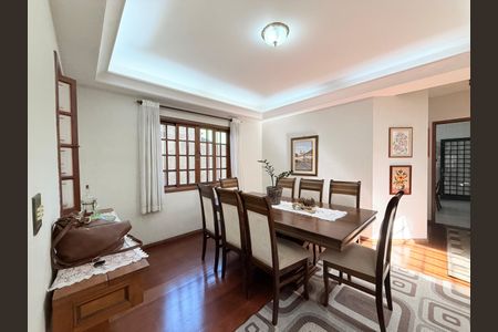 Casa à venda com 250m², 3 quartos e 2 vagasSala de Jantar
