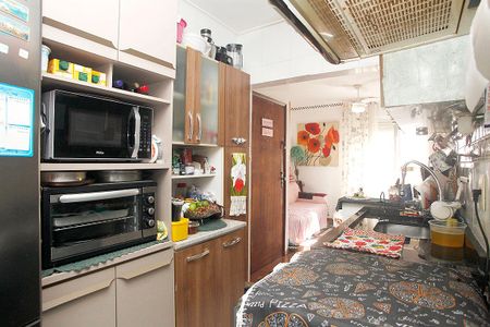 Apartamento à venda com 58m², 2 quartos e sem vagaCozinha + Área de Serviço