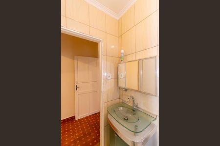 Casa à venda com 125m², 2 quartos e 1 vaga Casa à venda com 125m², 2 quartos e 1 vagaBanheiro