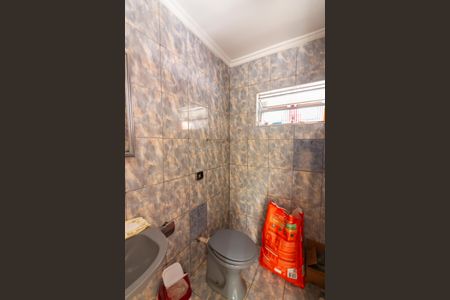 Casa à venda com 164m², 2 quartos e 2 vagas Casa à venda com 164m², 2 quartos e 2 vagasBanheiro 2