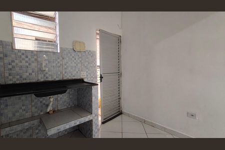 Casa de condomínio para alugar com 35m², 1 quarto e sem vaga