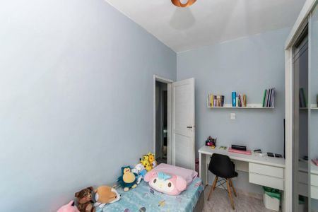 Casa à venda com 729m², 4 quartos e 3 vagas Casa à venda com 729m², 4 quartos e 3 vagasQuarto 3