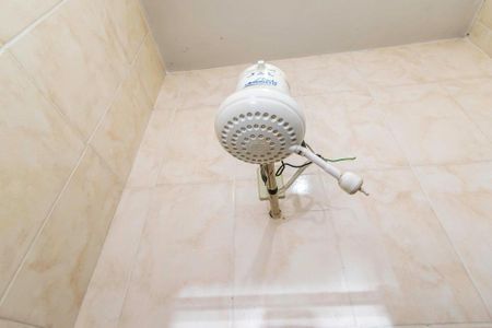 Casa à venda com 729m², 4 quartos e 3 vagas Casa à venda com 729m², 4 quartos e 3 vagasBanheiro 1