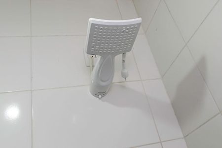 Casa à venda com 729m², 4 quartos e 3 vagas Casa à venda com 729m², 4 quartos e 3 vagasBanheiro 2