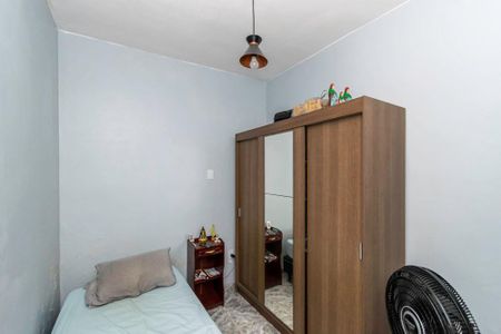 Casa à venda com 729m², 4 quartos e 3 vagas Casa à venda com 729m², 4 quartos e 3 vagasQuarto 1
