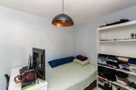 Casa à venda com 729m², 4 quartos e 3 vagas Casa à venda com 729m², 4 quartos e 3 vagasQuarto 4