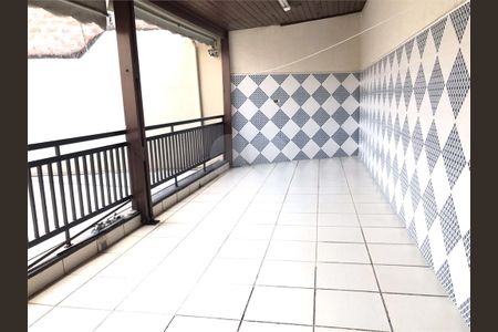 Casa à venda com 3 quartos, 152m² em Vila Curuçá, Santo André