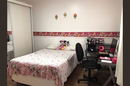 Casa à venda com 3 quartos, 152m² em Vila Curuçá, Santo André