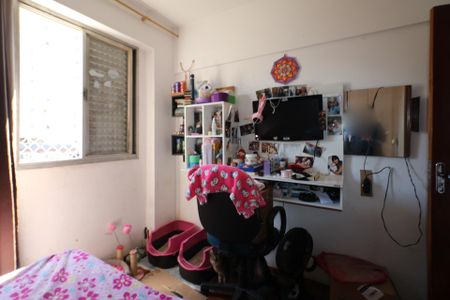 Apartamento à venda com 100m², 3 quartos e 1 vagaQuarto 2