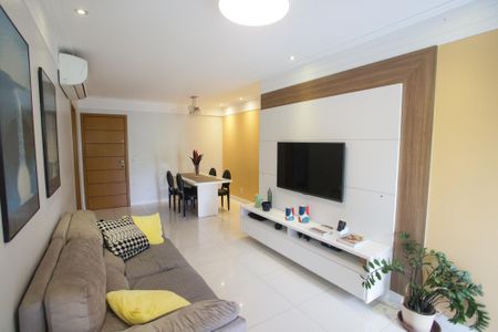 Apartamento à venda com 98m², 3 quartos e 2 vagasSala