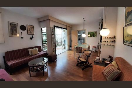 Casa à venda com 3 quartos, 180m² em Campo Belo, São Paulo