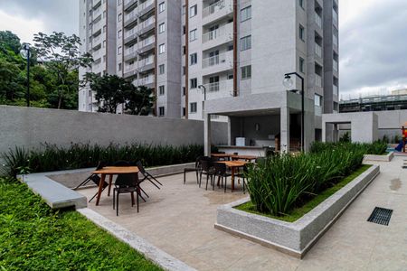 Apartamento à venda com 37m², 2 quartos e 1 vaga Apartamento à venda com 37m², 2 quartos e 1 vagaÁrea comum - Churrasqueira