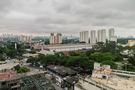 Apartamento à venda com 37m², 2 quartos e 1 vaga Apartamento à venda com 37m², 2 quartos e 1 vagaVaranda