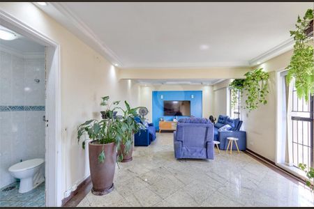 Apartamento à venda com 206m², 4 quartos e 3 vagas
