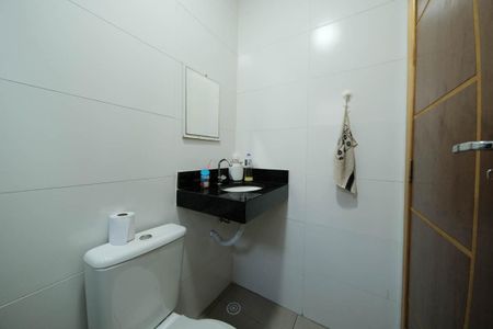 Casa de condomínio à venda com 60m², 2 quartos e 1 vagaSuíte 1