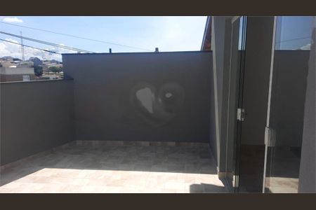 Casa à venda com 94m², 2 quartos e 2 vagas