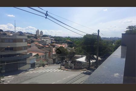 Casa à venda com 94m², 2 quartos e 2 vagas