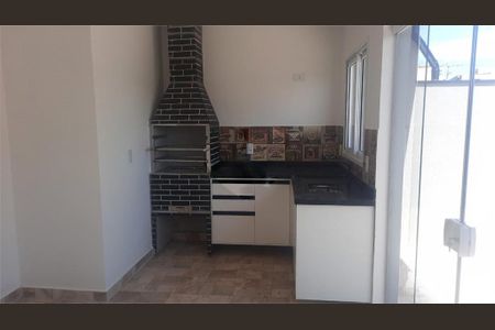 Casa à venda com 94m², 2 quartos e 2 vagas